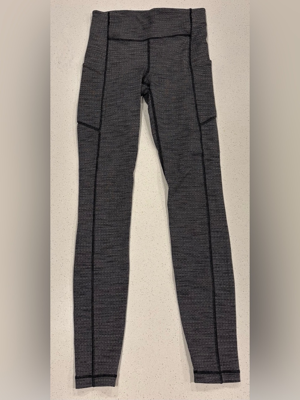 lululemon athletica Speed Up Tight 28”